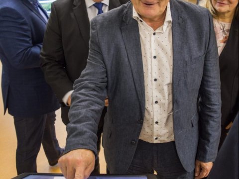 ÚJ BETEGFELVÉTELI KÖZPONT