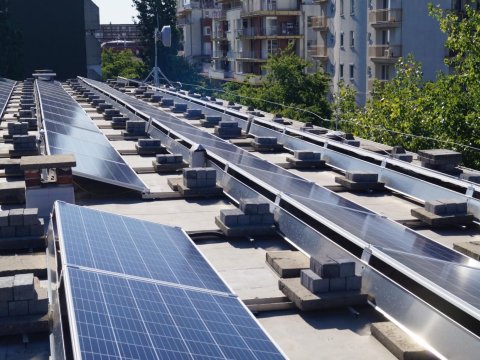 NAPELEMEK JAVÍTJÁK A JAHN FERENC KÓRHÁZ ENERGIAGAZDÁLKODÁSÁT