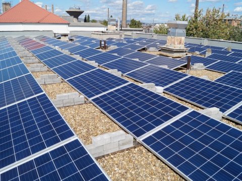 NAPELEMEK JAVÍTJÁK A JAHN FERENC KÓRHÁZ ENERGIAGAZDÁLKODÁSÁT