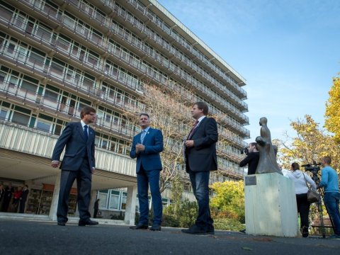 30 MILLIÁRDBÓL ÚJUL MEG A DÉL-PESTI KÓRHÁZ