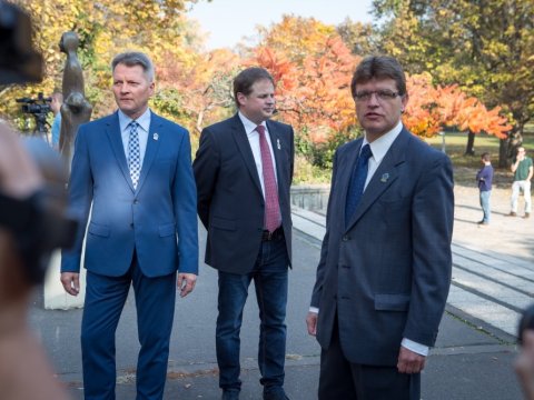 30 MILLIÁRDBÓL ÚJUL MEG A DÉL-PESTI KÓRHÁZ