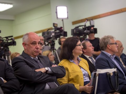 30 MILLIÁRDBÓL ÚJUL MEG A DÉL-PESTI KÓRHÁZ