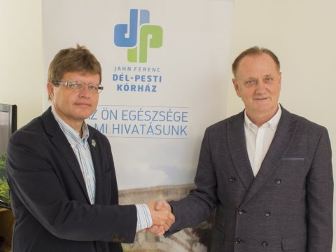 KORSZERŰ PAJZSMIRIGY KAMERÁVAL BŐVÜLT A DÉL-PESTI KÓRHÁZ MŰSZERPARKJA