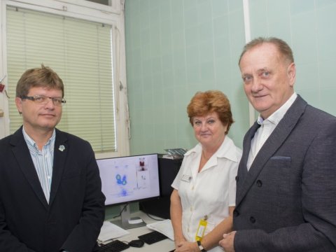KORSZERŰ PAJZSMIRIGY KAMERÁVAL BŐVÜLT A DÉL-PESTI KÓRHÁZ MŰSZERPARKJA