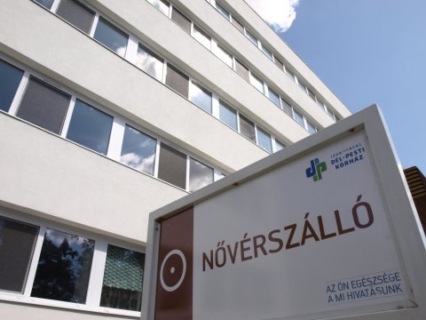 LEZÁRULT A DÉL-PESTI KÓRHÁZ NŐVÉRSZÁLLÓ ÉPÜLETÉNEK ELSŐ FELÚJÍTÁSI SZAKASZA